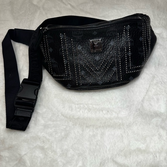MCM Black Leather belt Bag with Silver Studs -unisex with dust bag - Picture 2 of 15